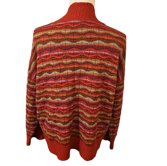 Sweater, red and multi colored. Kimono sleeves, made in Peru. 100% baby alpaca - Picture 7 of 7